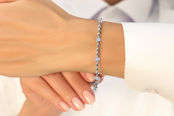 Apyranke_su_deimantrais_AB104819