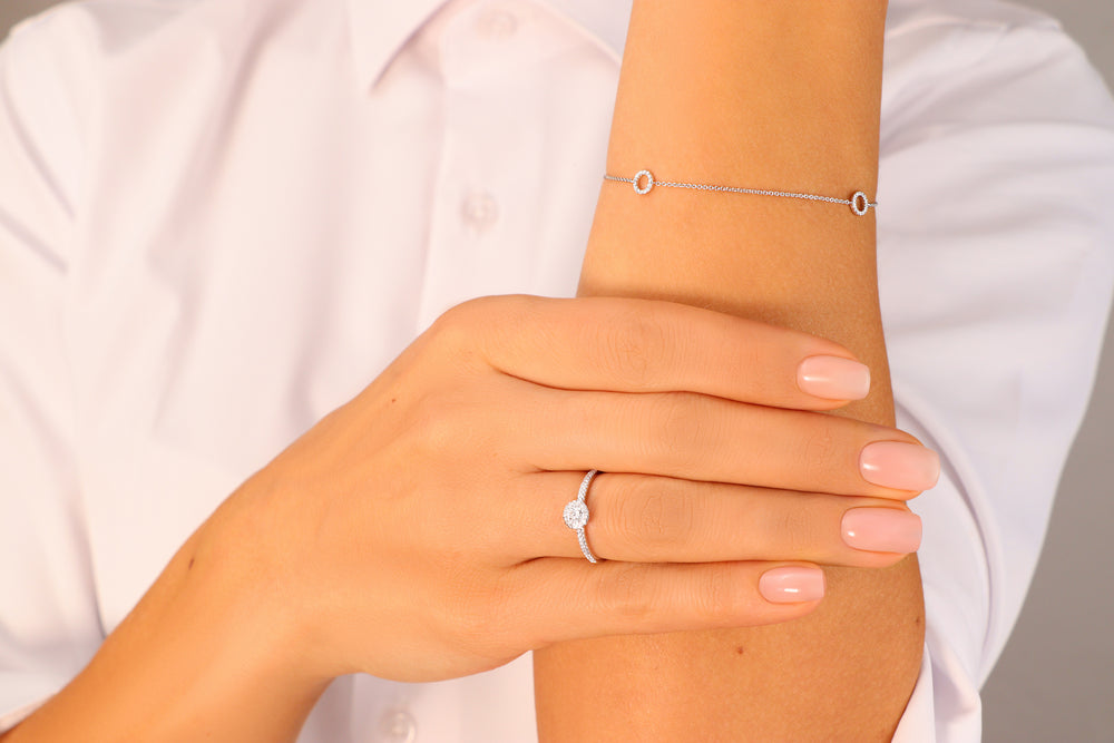 Auksine_apyranke_su_deimantais_