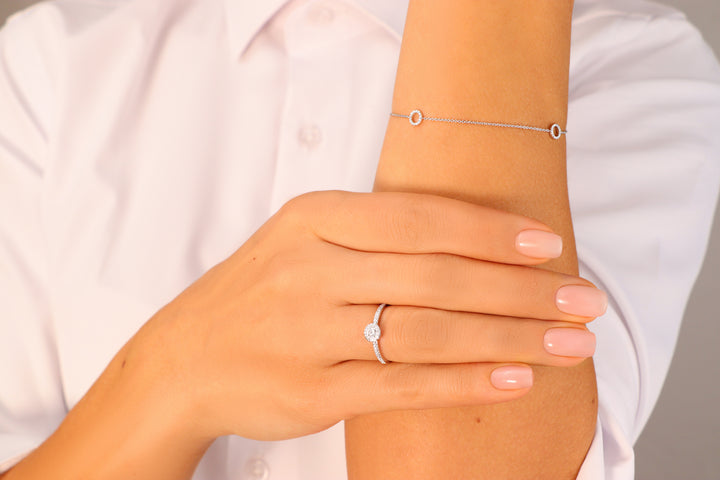 Auksine_apyranke_su_deimantais_