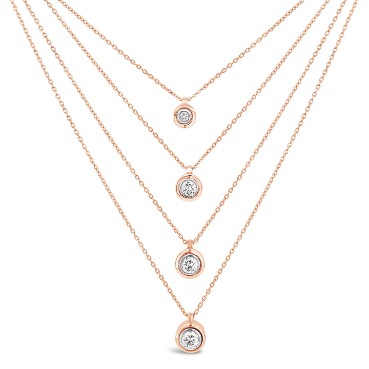 Auksine grandinele ir pakabukas su deimantu